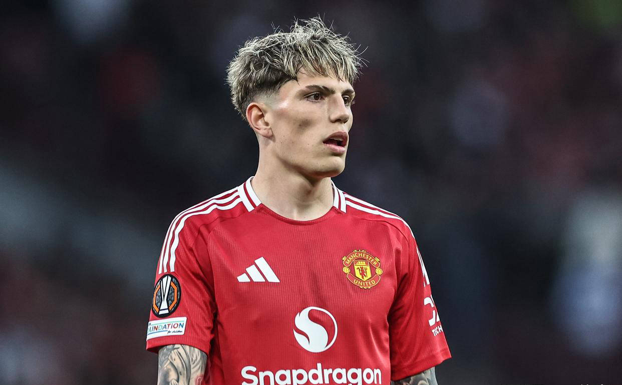 互不制约加速购买:世俱杯冠军全力追逐加纳乔,新指挥官即将加盟