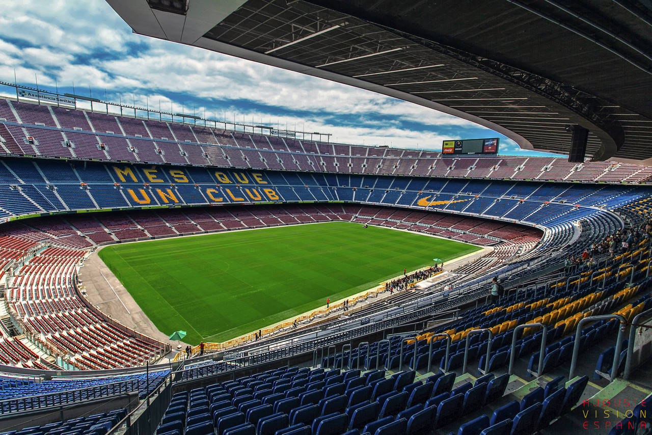 巴萨副主席：力争9月14日前重返诺坎普 与市政协商分阶段开放球场