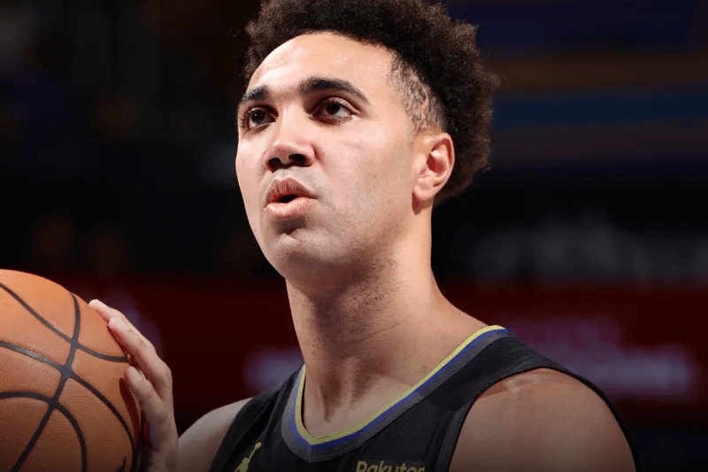 继续操作!勇士将TJD送至猛龙 换来2026年湖人的次轮